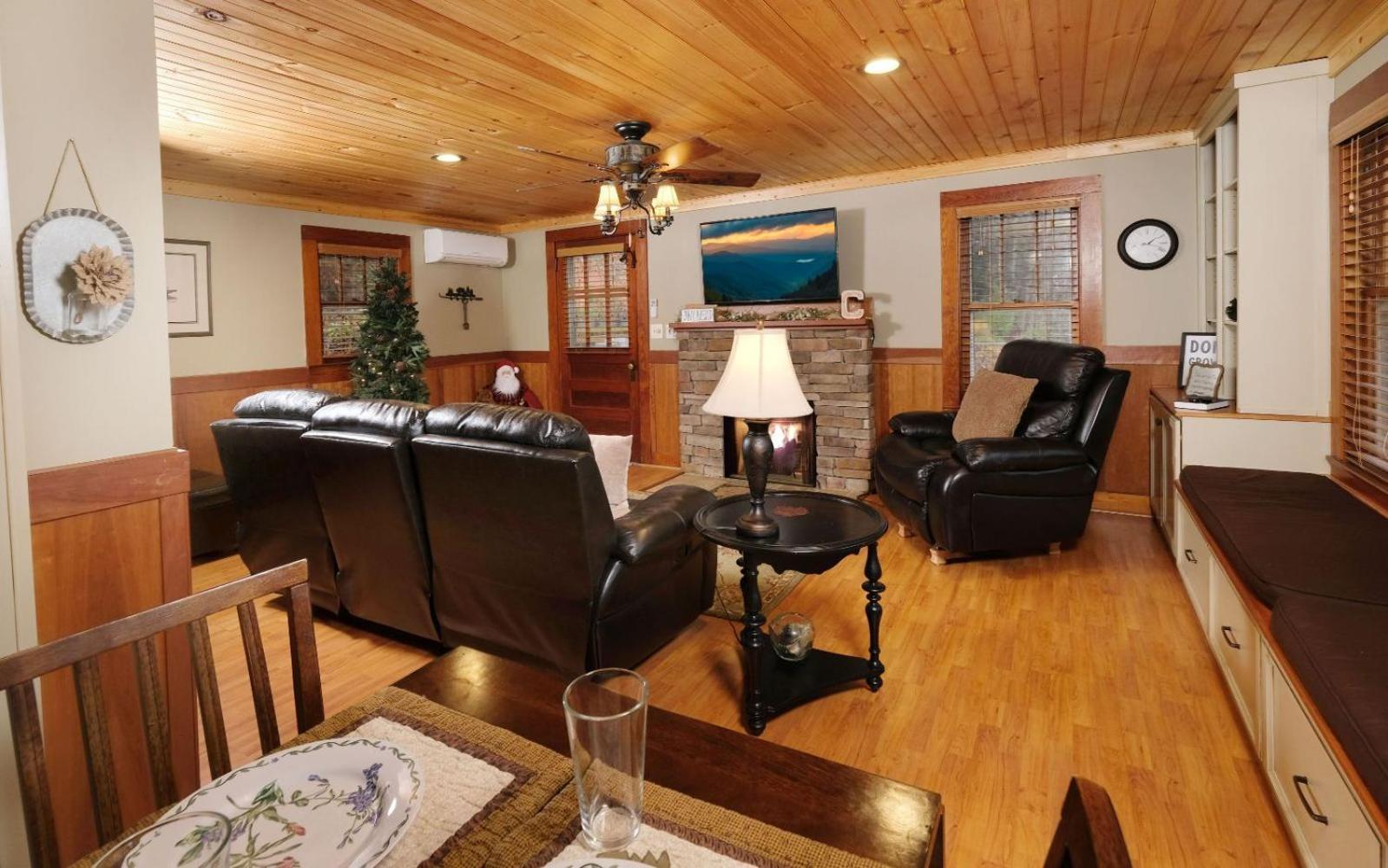 Karens Cozy Cottage Гатлинбург Экстерьер фото